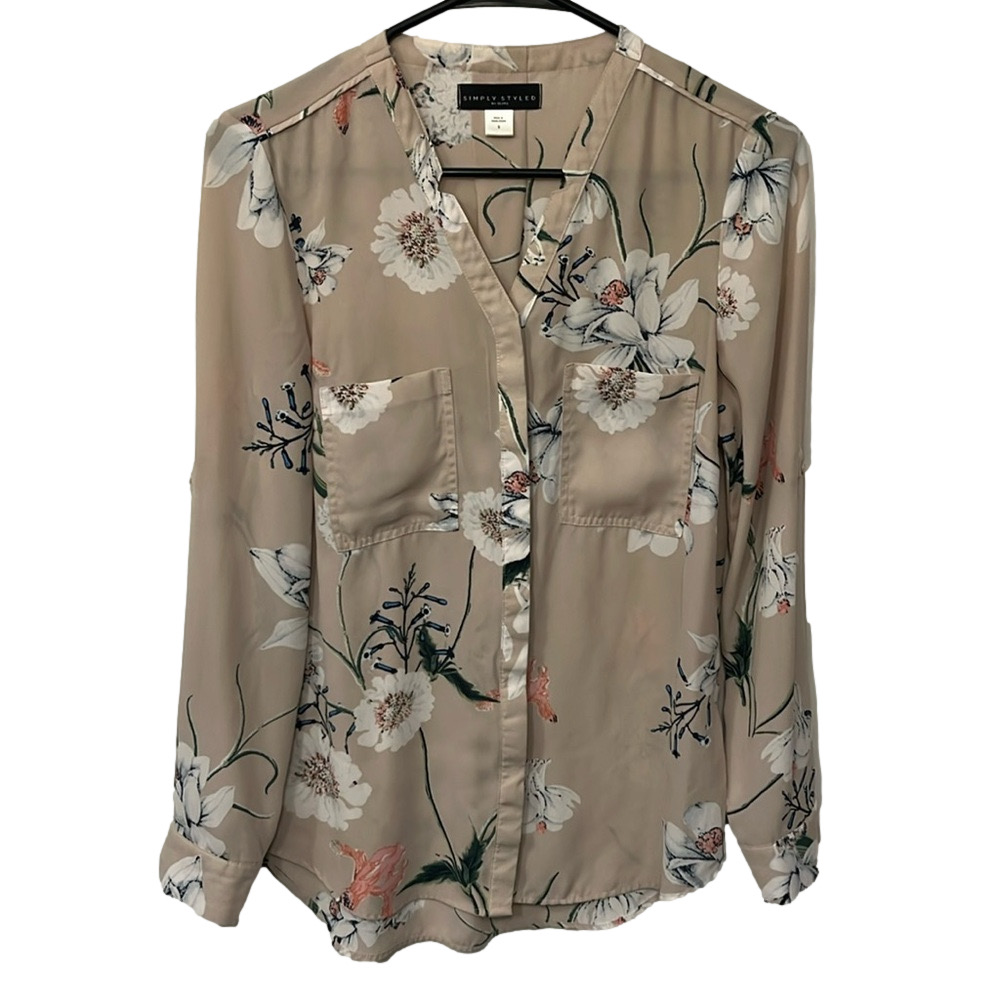 Floral buttoned 100% cotton blouse size small